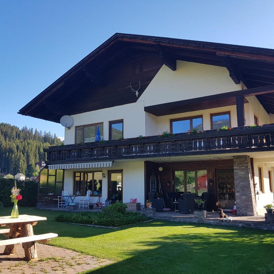 Berghaus Weissbriach Apartment Bagian luar foto